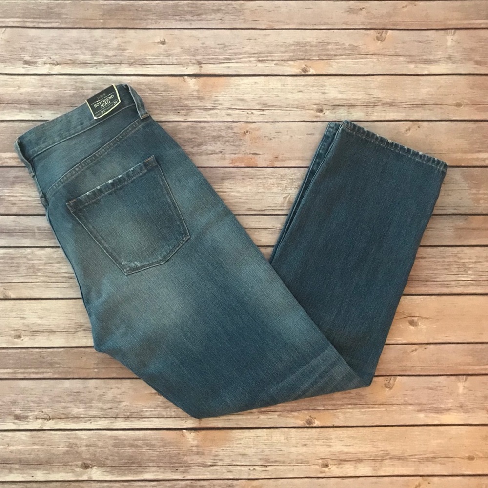 NWT J Crew Boyfriend Jeans w/ slight distressing - Picture 7 of 8